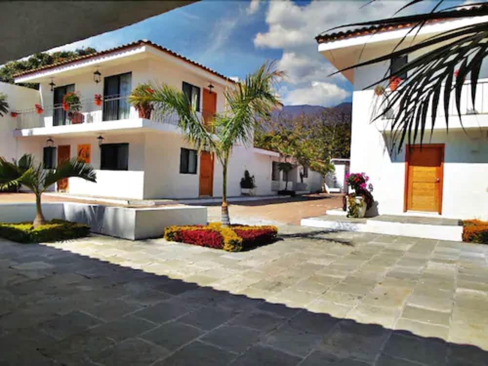 Hotel La Ribereña Ajijic Exteriér fotografie